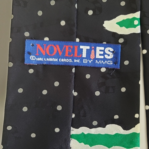 Hallmark Happy Holidays Santa & Reindeer Playing Golf Tie by MMG Party Work - Picture 6 of 7